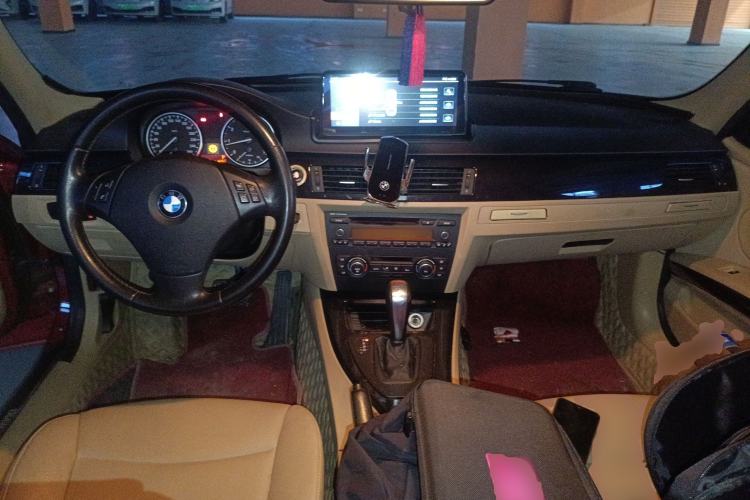 Used BMW 3 Series  Center Console