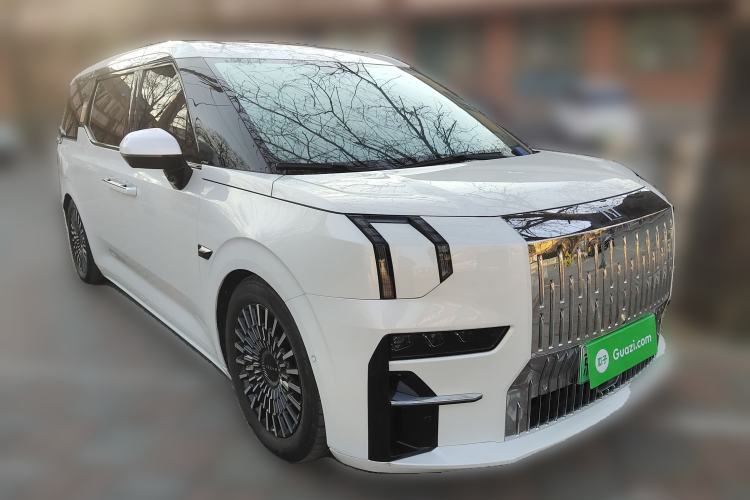 Used Zeekr 009 2022 ME Edition
