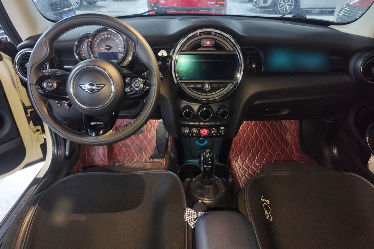 Used MINI MINI 2018 1.5T COOPER Artist