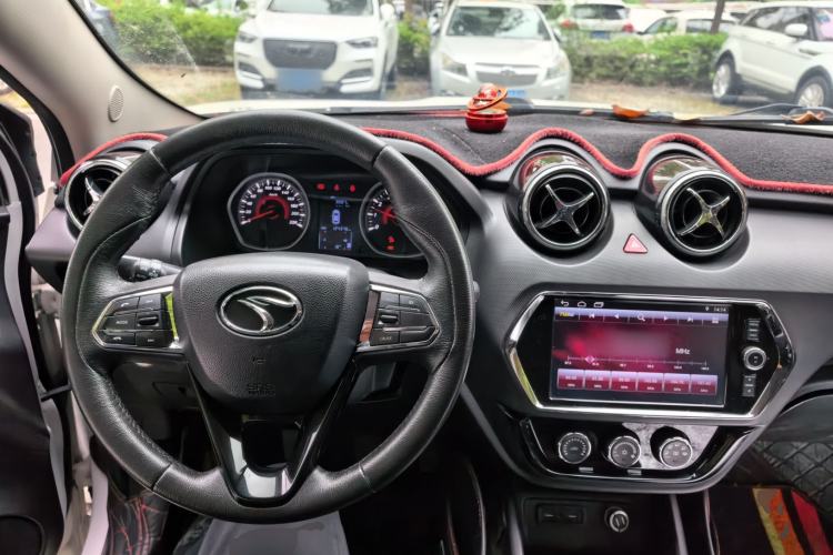 Used Soueast DX3 2018 1.5L Manual Luxury Model Steering Wheel