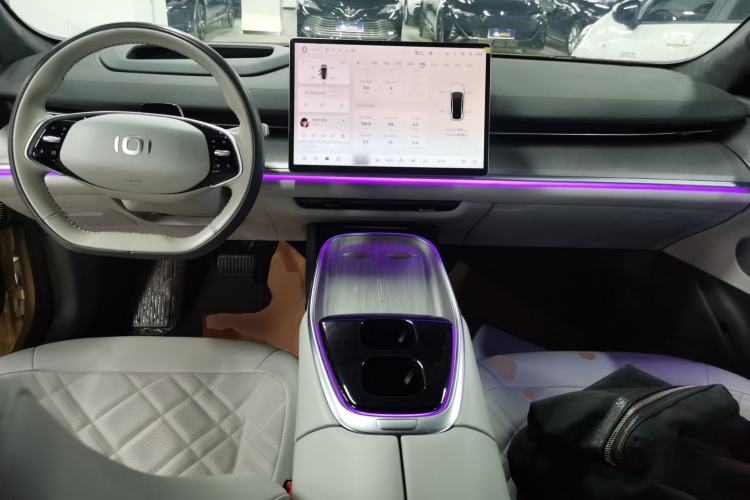 Used CHANGAN NEVO A07 2023 Range-Extended 200 Max Center Console