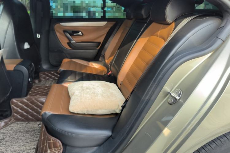 Used Volkswagen FAW-Volkswagen CC 2013 1.8TSI Luxury Model Left Rear Seat