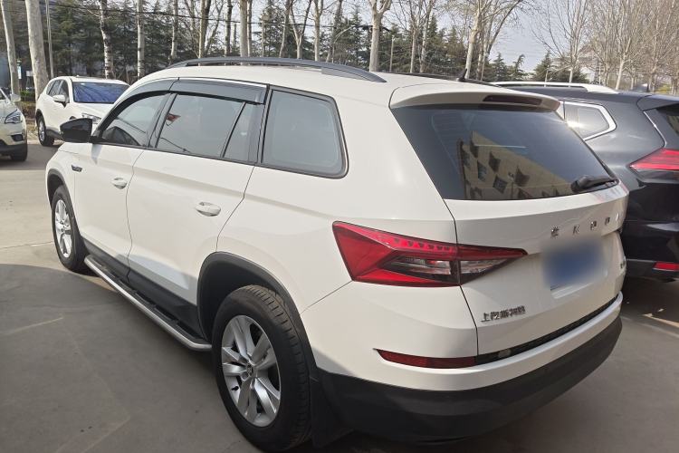 Used Skoda Kodiaq 2019 Restyled TSI330 5-Seater Two-Wheel Drive Standard Version China VI Exterior 2