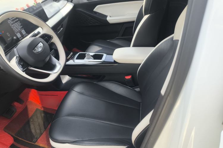 Used Geometry E Firefly 2024 401 km Fluorescent