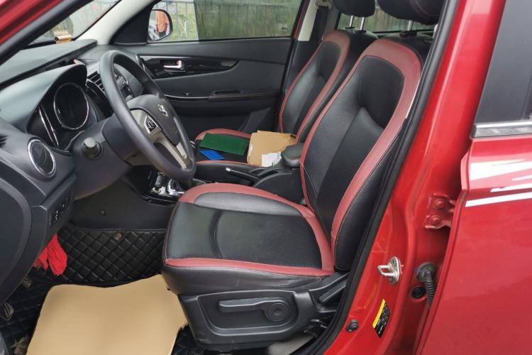 Used HYOSOW S3 2014 1.5L Comfort Version China IV Emission Standard
