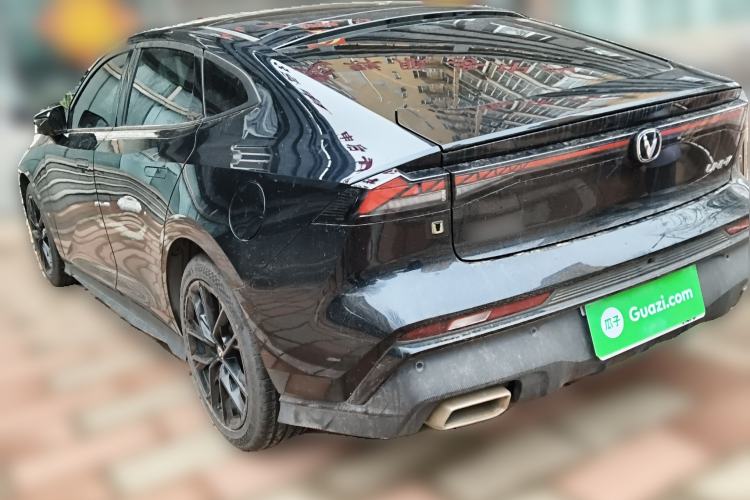 Used Changan UNI-V 2024 1.5T Prestige Edition