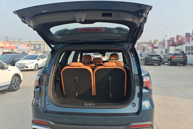 Used Geely Auto Haoyue L 2023 2.0T DCT Flagship Version Trunk