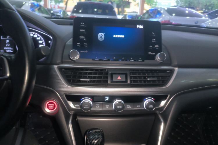 Used Honda Accord 2018 260TURBO Elite Edition China VI Center Console