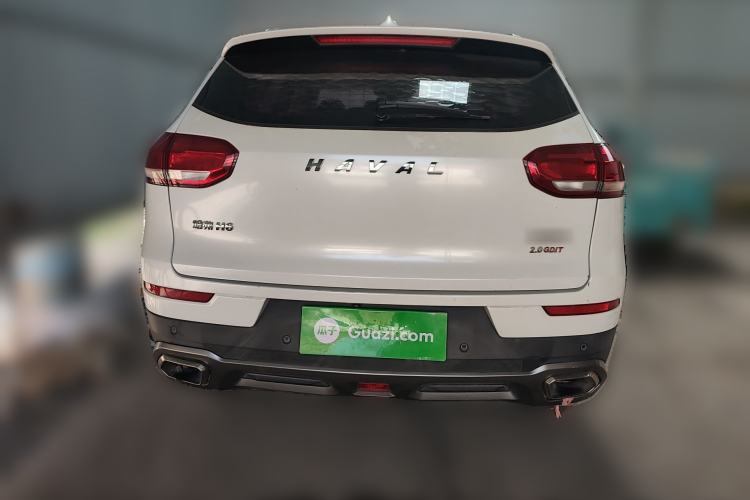 Used Haval H6 2017 Red Label 2.0T Automatic Two-Wheel Drive ZhiShang Model
