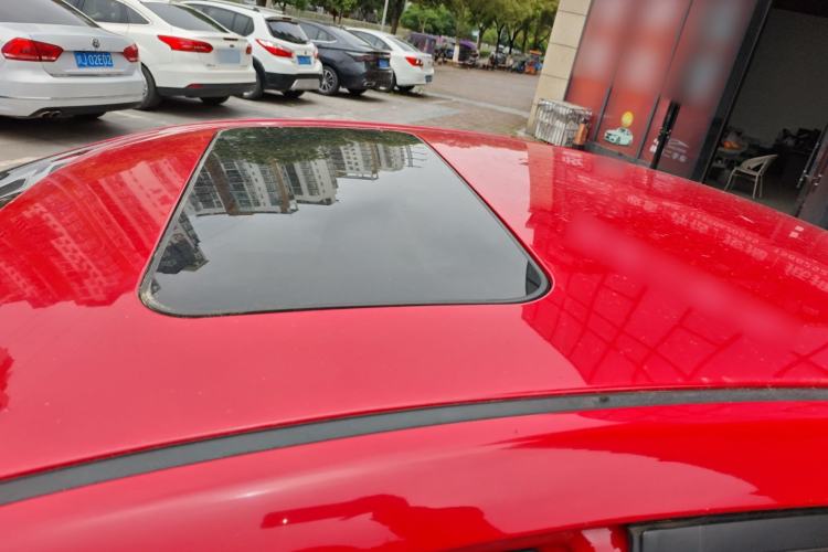 Used Roewe 350 2014 1.5L Manual Swift Edition Roof