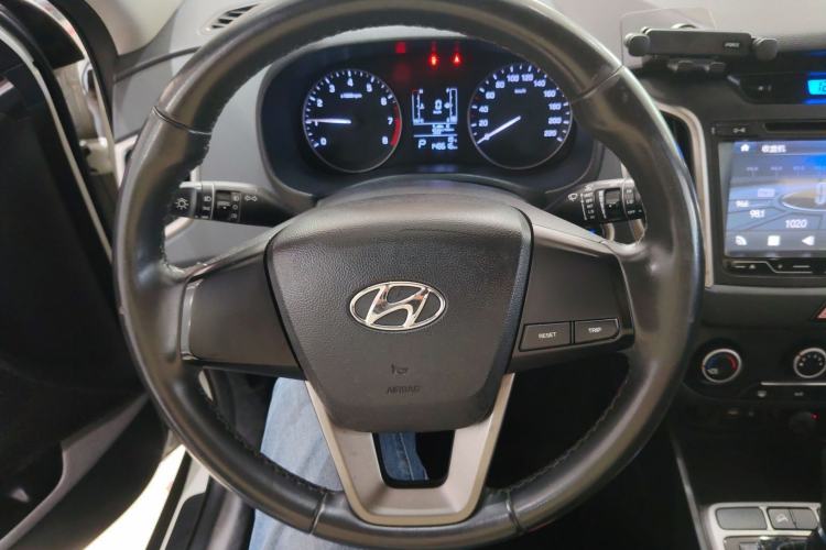 Used Hyundai ix25 2015 1.6L Automatic Two-Wheel Drive Smart GLS Trim
