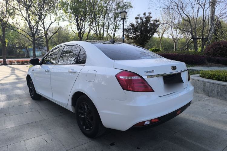 Used Geely Auto Emgrand 2017 Sedan Million Edition 1.5L Manual Luxury Model Exterior 4