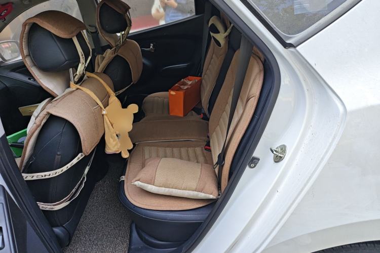 Used Hyundai ix35 2012 2.0L Automatic Two-Wheel Drive Elite Edition GLS
