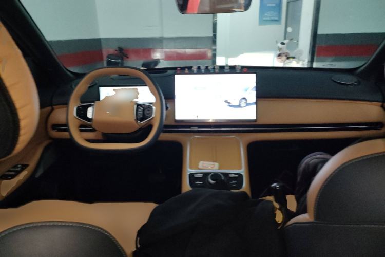 Used Geely Galaxy Galaxy Xingjian 7 EM-i 2025 120km Exploration+ Version