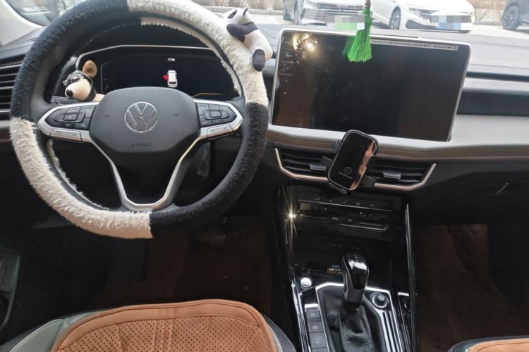 Used Volkswagen Tayron 2023 300TSI Two-Wheel-Drive Luxury Plus Advanced Edition
