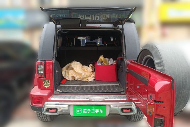 Used BAIC Off-Road BJ40 2020 2.0T Automatic Four-Wheel Drive Urban Hunter Edition Prestige Version Trunk