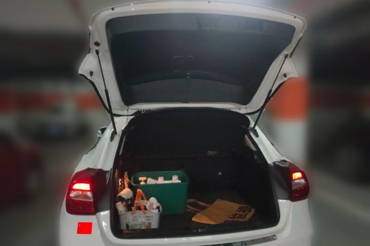 Used Mercedes-Benz GLA 2016 GLA 200 Sport Edition Trunk