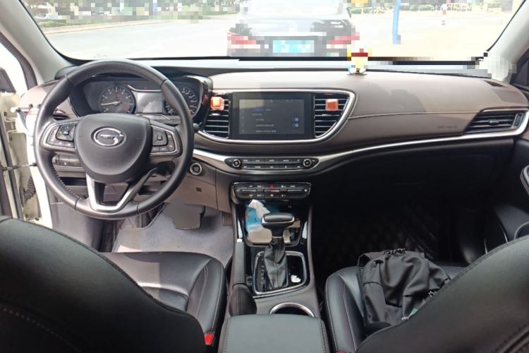 Used GAC Trumpchi GA4 2018 150N Automatic Luxury Edition Center Console