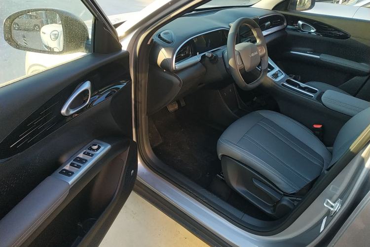 Used Geely Galaxy Geome 2026 Model 310km Youth Edition
