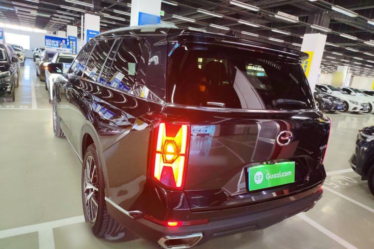 Used GAC Trumpchi GS8 2022 Linghang Series 2.0 TGDI Two-Wheel-Drive Luxury Smart Connectivity Version (7 Seats) Exterior 2