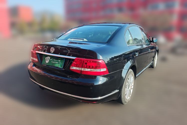 Used Volkswagen Passat 2009 1.8T Manual Luxury Edition Rear Right 45 Deg