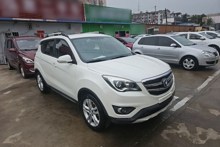 Used CHANGAN CS35 2017 1.6L Manual Luxury Model Front Right 45 Deg
