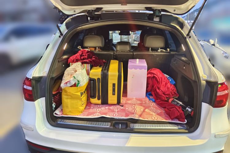 Used Mercedes-Benz GLC 2016 GLC 260 4MATIC Luxury Model Trunk