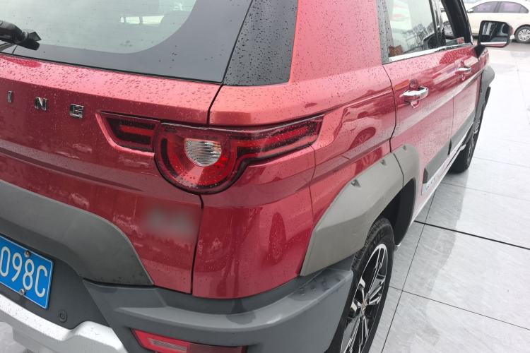 Used BAIC Off-Road BJ20 2016 1.5T CVT Luxury Model Right Rear Taillight