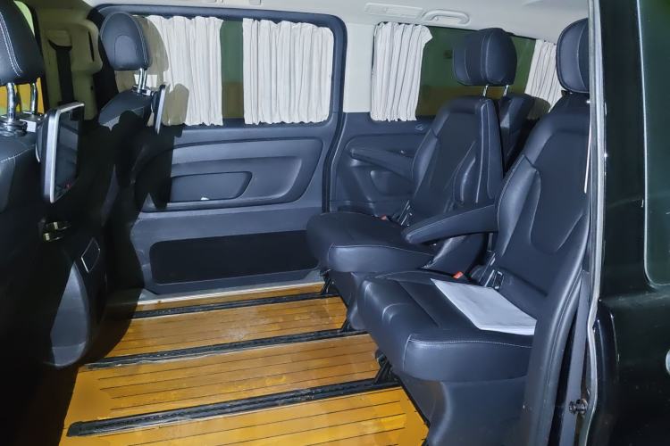 Used Mercedes-Benz Vito 2020 2.0T Business Version 7 Seats Left Rear Seat