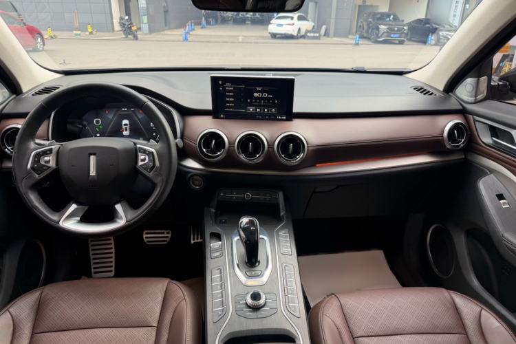 Used Wey VV6 2018 2.0T Four-Wheel Drive Flagship Version China V Standard
