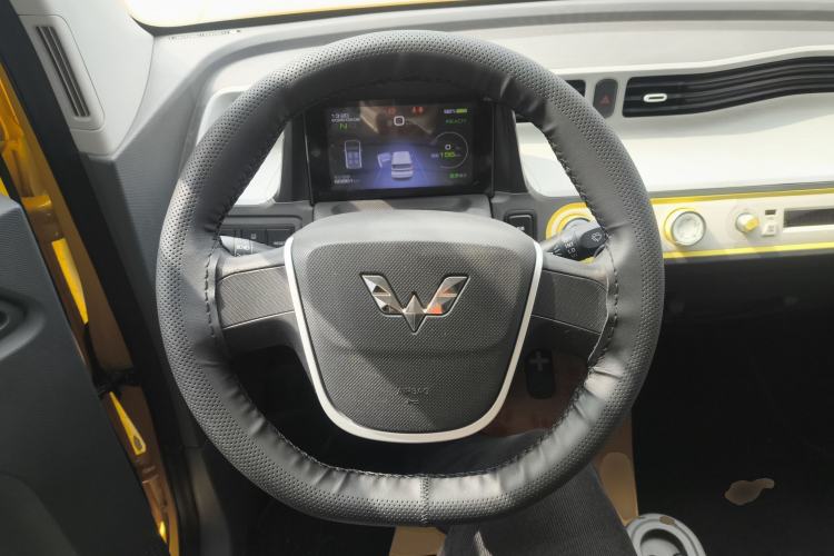 Used Wuling Hongguang MINIEV 2021 Macaron Premium Model – Lithium-NMC