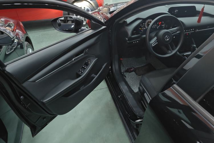 Used Mazda Mazda 3 Axela 2021 2.0L Automatic Zhiqing Edition