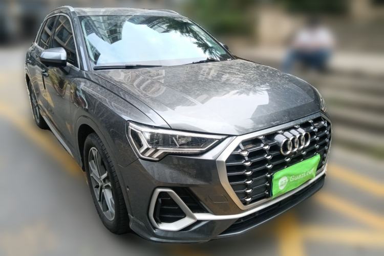 Used Audi Q3 2022 40 TFSI Fashion Dynamic Model
