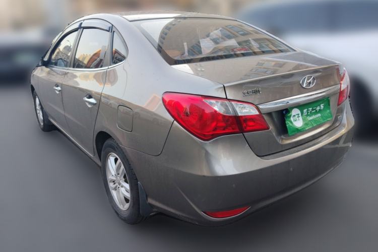 Used Hyundai Celesta 2011 1.6L Manual Luxury Model
