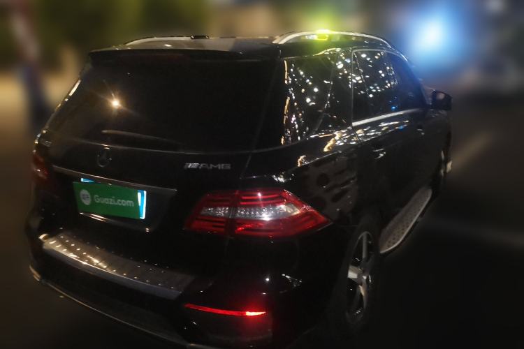 Used Mercedes-Benz M-Class 2012 ML 350 Luxury Edition Rear Right 45 Deg