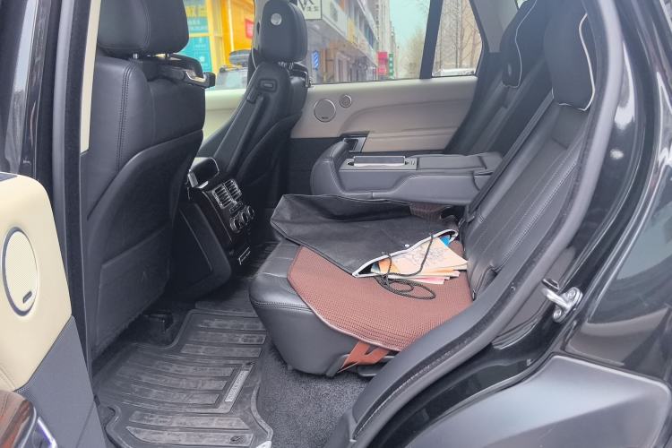 Used Land Rover Range 2016 3.0 SC V6 Vogue Left Rear Seat