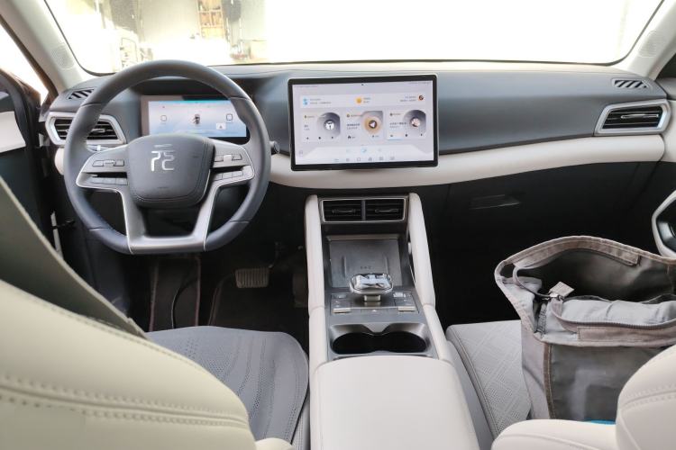 Used BYD Yuan UP 2024 401KM Beyond Edition
