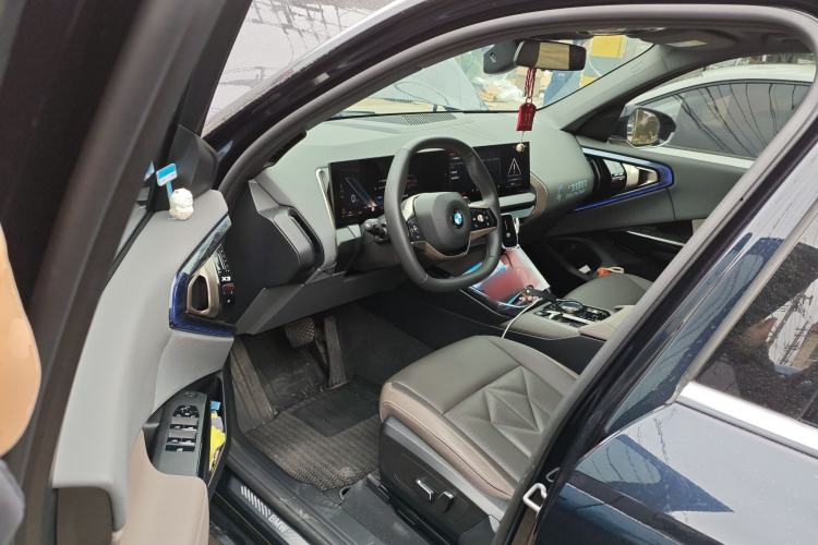 Used BMW X3 2025 xDrive25L Luxury Package