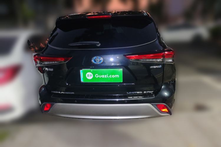 Used Toyota Highlander 2022 Dual-Engine 2.5L Four-Wheel Drive Supreme Edition 7-Seater Rear