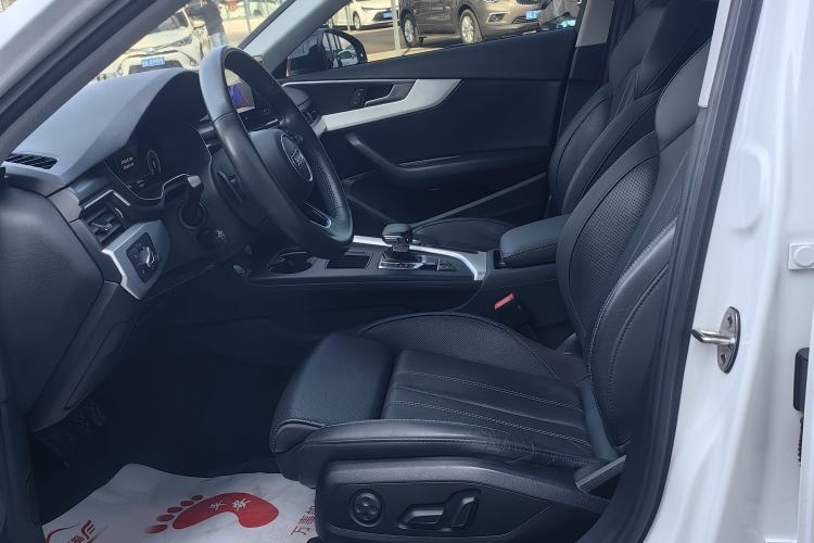 Used Audi A4L 2020 40 TFSI Luxury Dynamic Model
