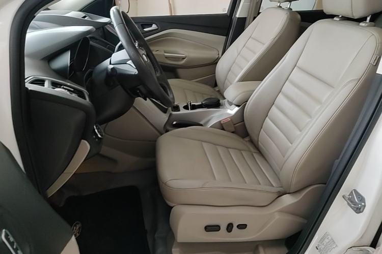 Used Ford Kuga 2013 2.0L GTDi Four-Wheel-Drive Elite Model
