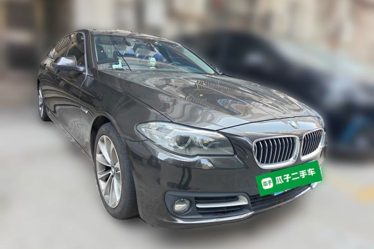 Used BMW 5 Series 2017 525Li Leading Model
