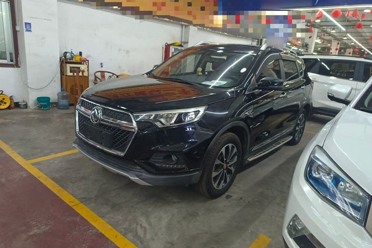 Used Dongfeng Fengdu MX5 2016 2.0L Automatic Flagship Edition