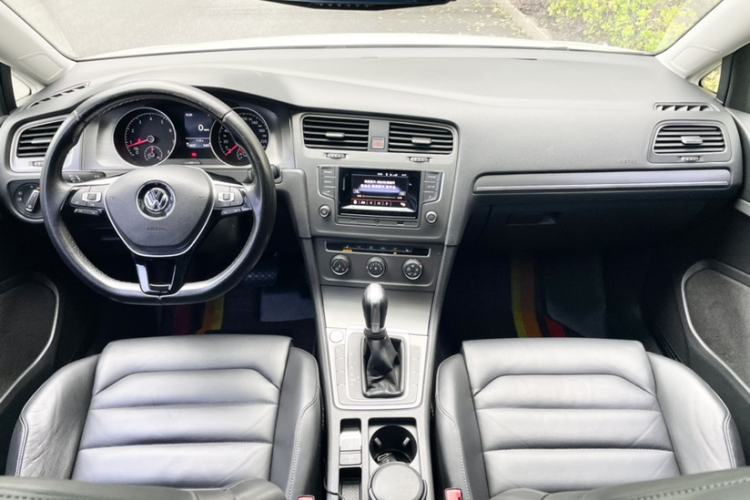 Used Volkswagen Golf 2016 230TSI Automatic Luxury Version