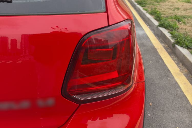 Used Volkswagen Polo 2014 1.6L Cross Polo Automatic