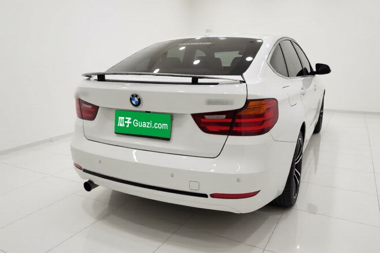 Used BMW 3 Series GT 2016 320i Design Package Edition Exterior 5