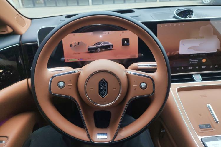 Used Hima S800 2025 Model, Range-Extended Starlight Prestige Edition, 5 Seats Steering Wheel