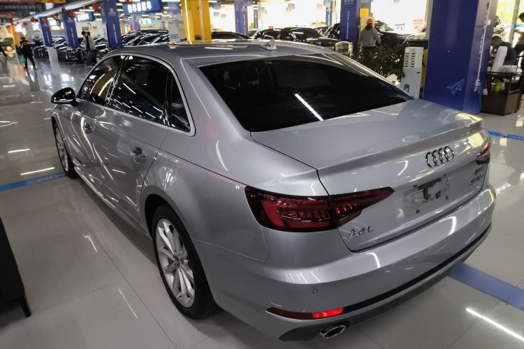 Used Audi A4L 2018 30th Anniversary Edition 40 TFSI Fashion Model