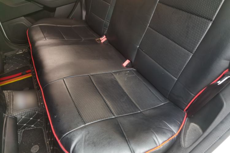 Used Ford Focus 2012 Sedan 1.6L Manual Fashion Edition
