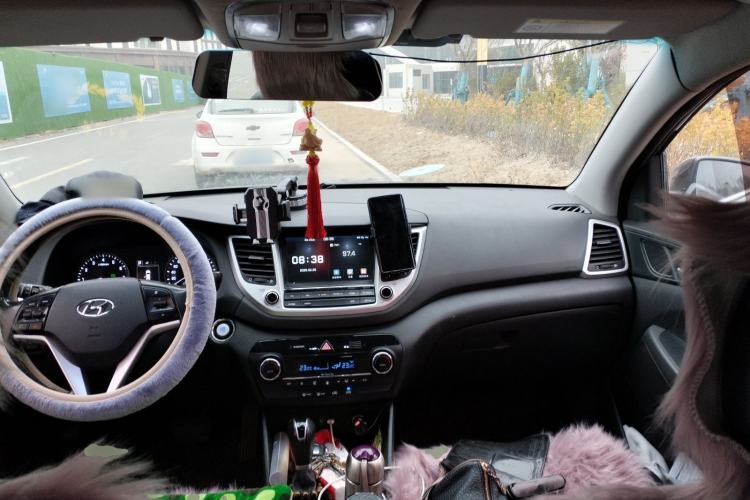 Used Hyundai Tucson 2015 1.6T Dual-Clutch Two-Wheel-Drive Smart Model